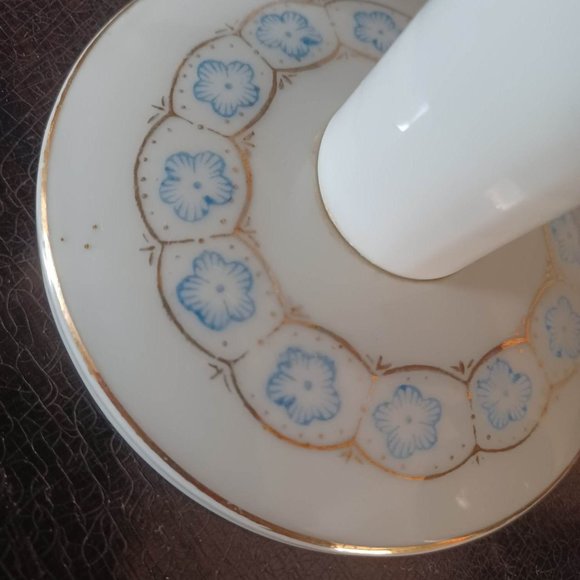 Unusual MCM Vintage StandingTable Mirror, Two Sided, Blue Flowers, Gold Trim - Picture 6 of 6